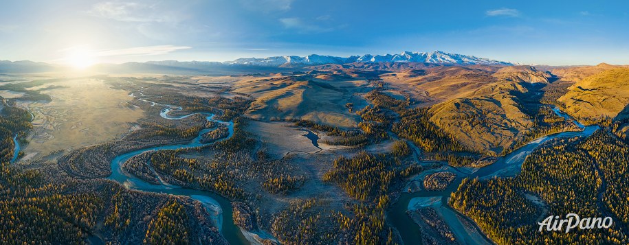 Kuray steppe. Chuya River