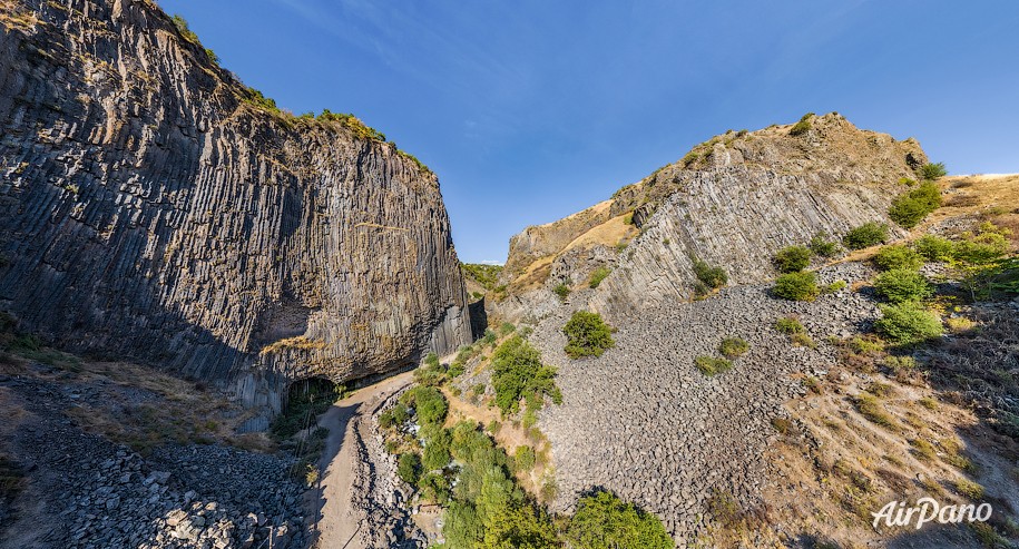 Symphony of Stone. Armenia