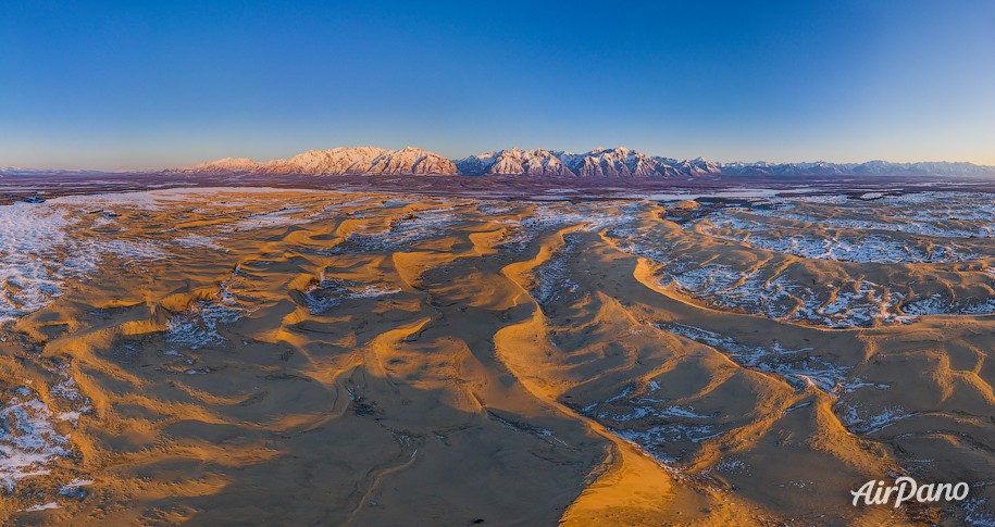 Chara Sands, Russia