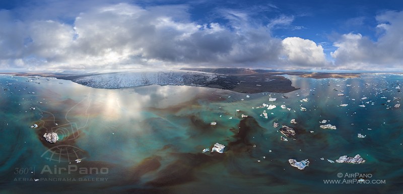 Jokulsarlon Lagoon