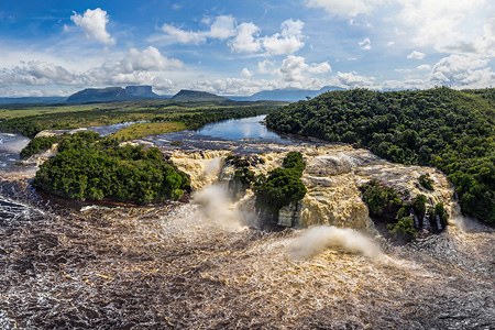 Canaima Lagoon, Venezuela. Part I. Ucaima Waterfall