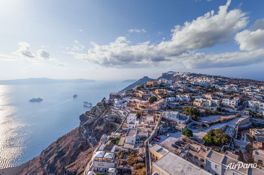 Fira, Santorini, Greece