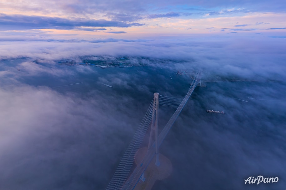 Bridge to Russkiy Island