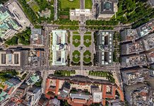 Above the Maria Theresien-Platz