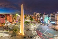 Obelisco de Buenos Aires at night