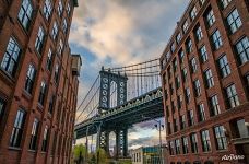 Manhattan Bridge