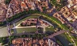 Isola Tiberina (Tiber Island) Isola Tiberina (Tiber Island)