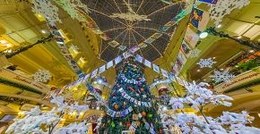 Christmas Tree in the GUM (State Department Store)