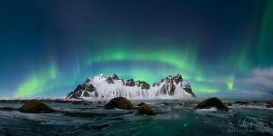 Panorama of aurora above the Stokksnes