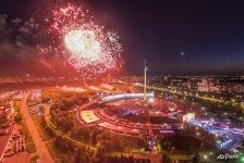 Fireworks above the Poklonnaya Hill