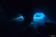 Cenote diving