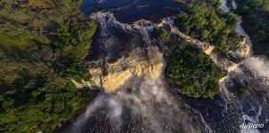 Above the Hacha Waterfall