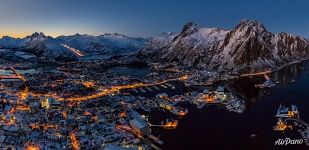 Svolvær at sunset