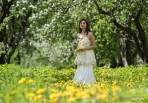 In the Dyakovsky Apple Orchard