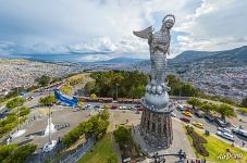 Virgen del Panecillo