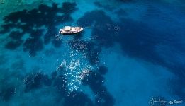 Boat at Selinas Bay