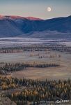 Moon over the Kuray steppe