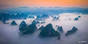 Sea of clouds above Guilin mountains Sea of clouds above Guilin mountains