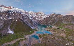 Fann Mountains. Kulikalon Lake