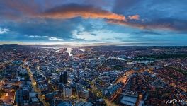 Belfast at night