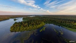 Lake Kolonzhozero at sunset