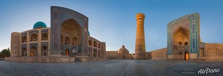 Kalyan Mosque. Panorama