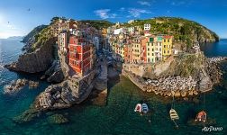 Riomaggiore, Cinque Terre, Italy