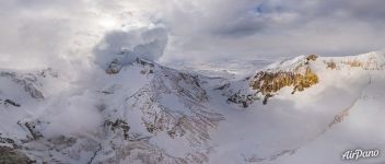 Mutnovsky volcanoб caldera at winter 2