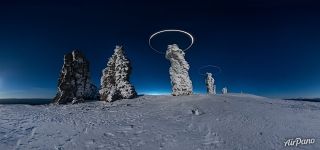 Manpupuner Pillars at night 3 Manpupuner Pillars at night 3