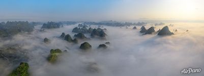 Coulds above Guilin